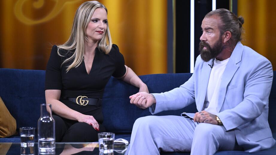 Sara Skyttedal och Jan Emanuel gästade programmet ”100%” under måndagen.