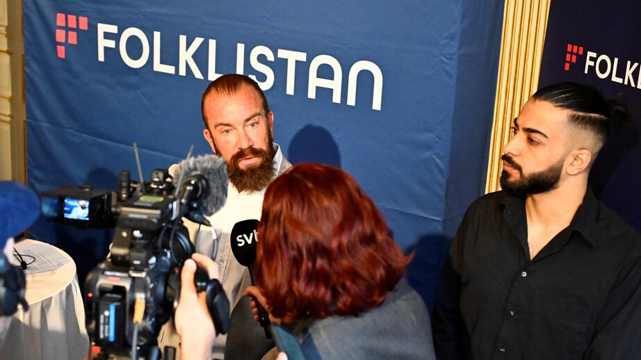 Folklistan med Jan Emanuel möter media efter att ha presenterat de övriga på sin lista till Europarlamentsvalet