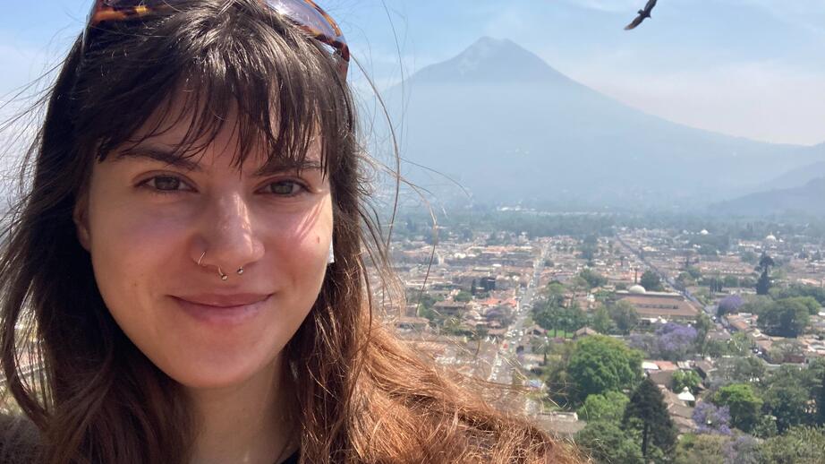Katarina Quiroga, 21, är extra snäll mot sig själv under sin PMS.