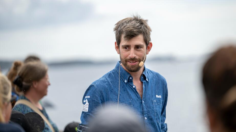 Martin Stjernstedt är marinbiolog och jobbar på Havets hus i Lysekil.