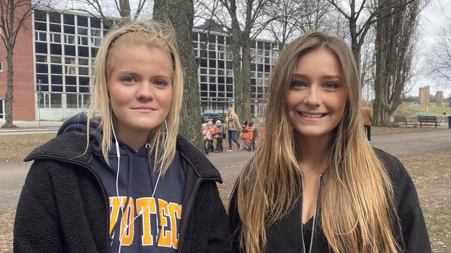 Annie, 14, och Isabella, 15, är båda pollenallergiker.