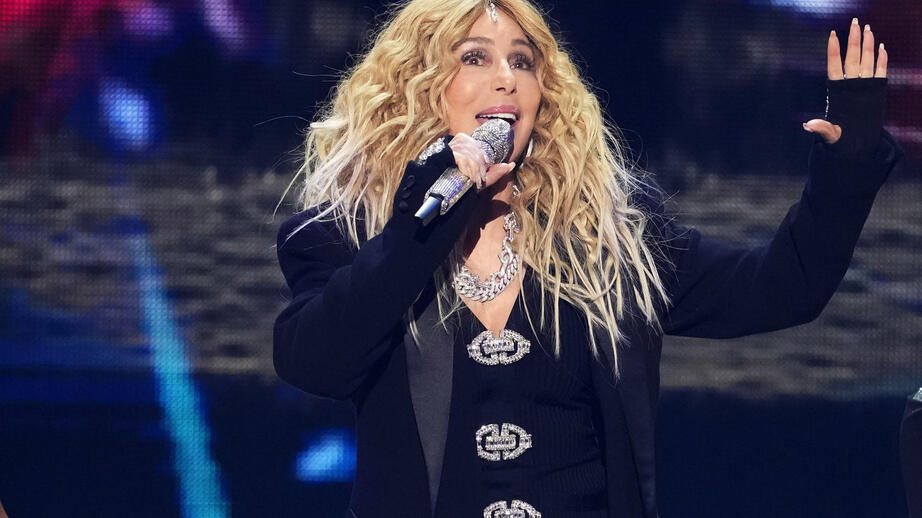 Cher som uppträder på Madison Square Garden i New York City förra året.
