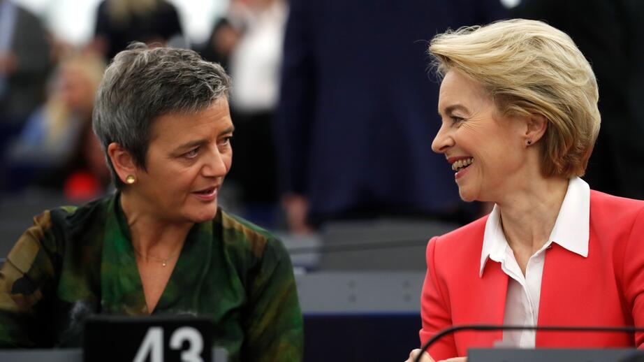 Ursula von der Leyen, till höger, leder EU-kommissionen och har fått igenom mycket klimatpolitik.