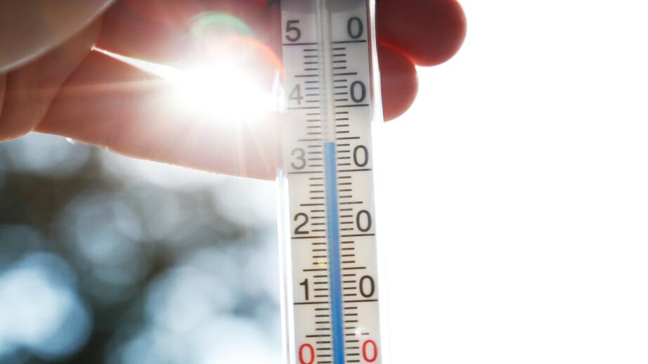  Den senast varmaste aprilmånaden var 2016. Då låg medeltemperaturen på 14,89 grader.