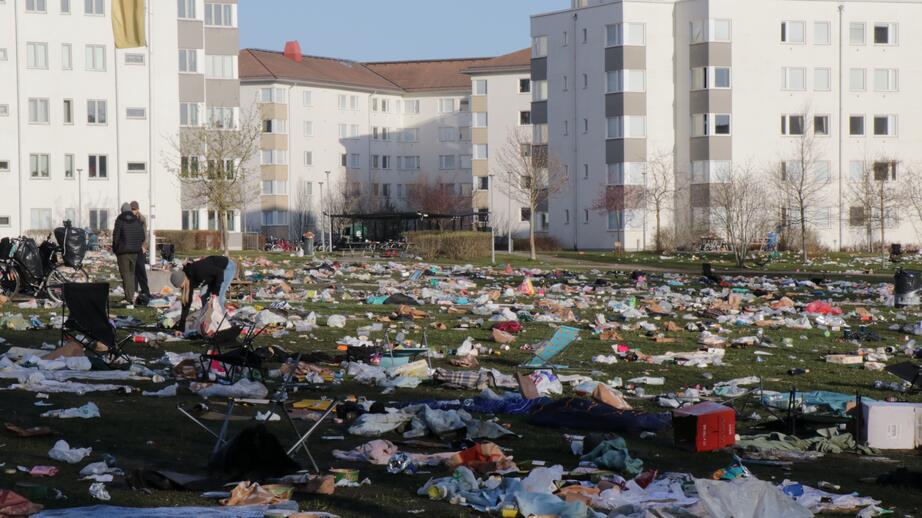 Bild från Ekonomikumparken den första maj klockan 06.59. 
