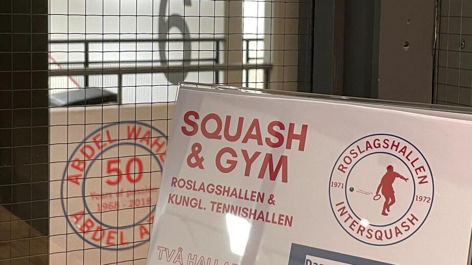 Roslagshallen är en av sex squashhallar i Stockholm.