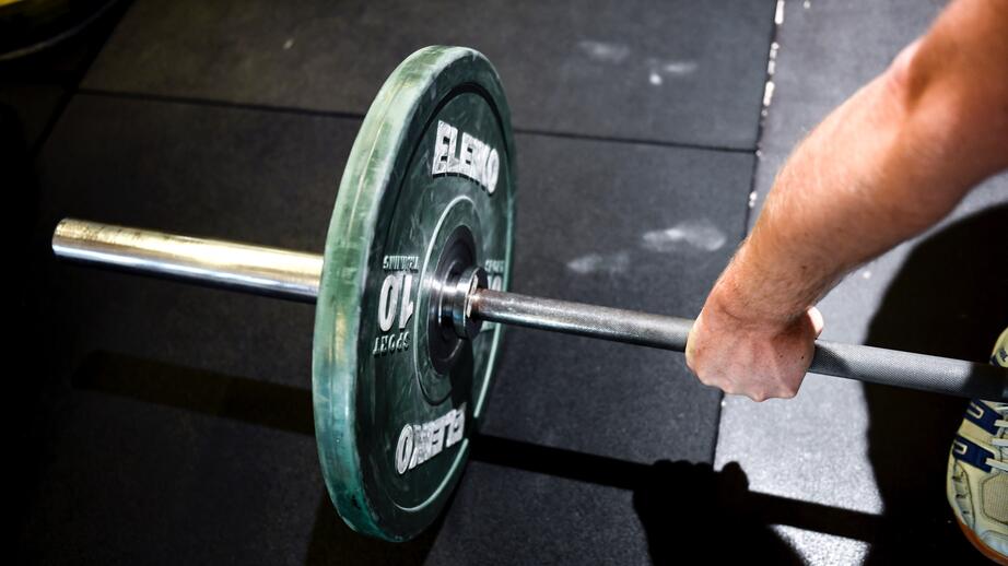 Gymmet är den hetaste aktiviteten unga provar på enligt Ungdomsbarometern 2023.