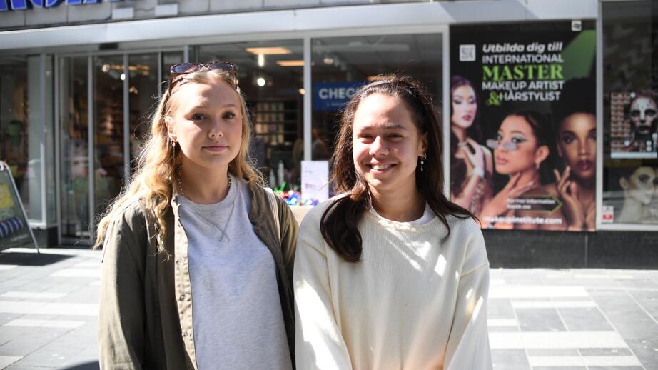 Emilia, 16, och Felicia, 23, tror att sociala medier påverkar ungas bild av kost och träning. 