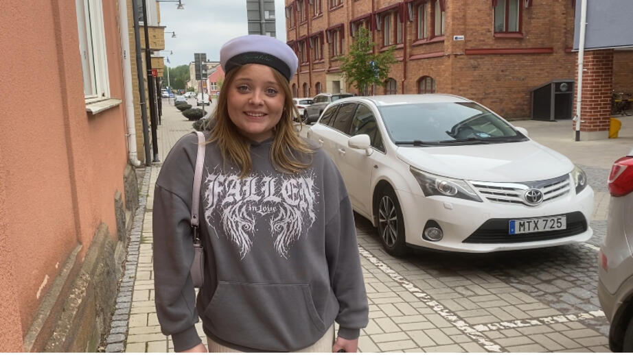 Felicia Lithén klämmer in morsdagfirandet i sina förberedelser inför studenten nu i vår. 