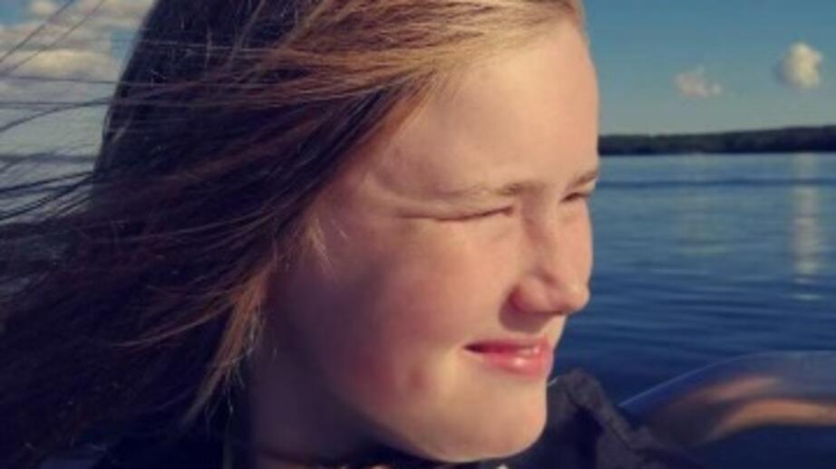 Lina, 19 har valt att inte dricka alkohol. 