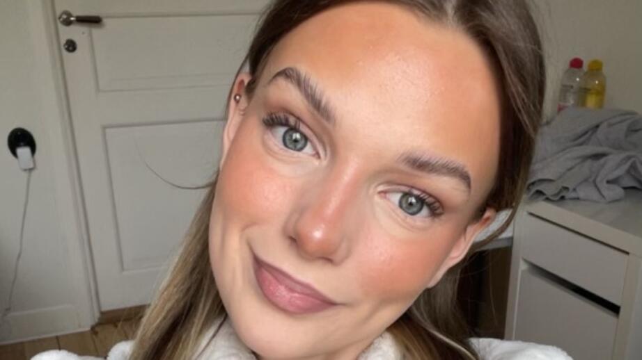 Johanna, 18 tycker att alkoholen leder till nya vänskaper.