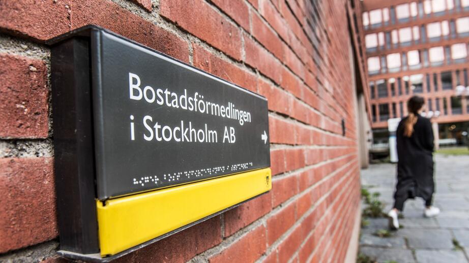 Bostadsförmedlingen i Stockholm förmedlar 75 procent av hyresrätterna i Stockholms län.