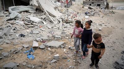 Israel Palestinians. Foto: AP Photo/Abdel Kareem Hana