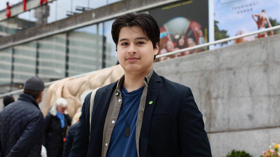 Steven Nordvall, 20 år, från Miljöpartiets ungdomsparti Grön Ungdom.