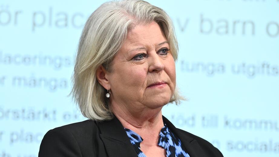 Kommunernas ökade kostnader för placeringar i den sociala barn- och ungdomsvården har varit en återkommande fråga enligt socialtjänst minister Camilla Waltersson Grönvall (M).