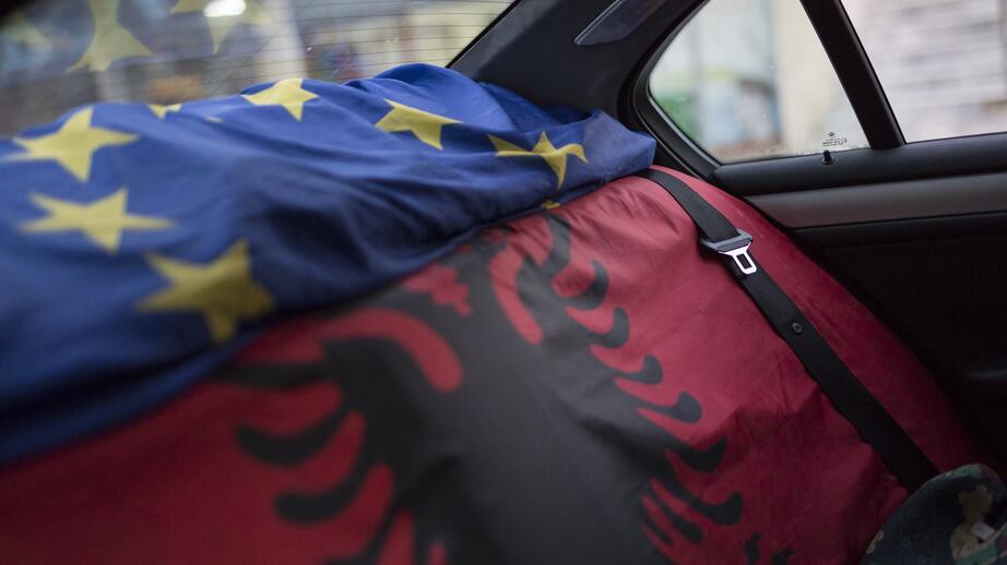 Albanien + EU = Sant?