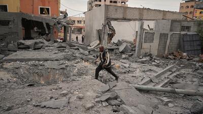 Israel Palestinians. Foto: AP Photo/Abdel Kareem Hana