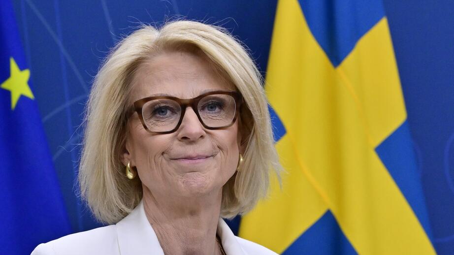 Elisabeth Svantesson är finansminister för Moderaterna och tycker inte om tullar.