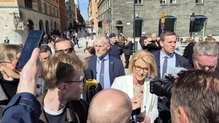 Pressuppbådet var stort på årets budgetpromenad.
Foto: Julia Lindergård