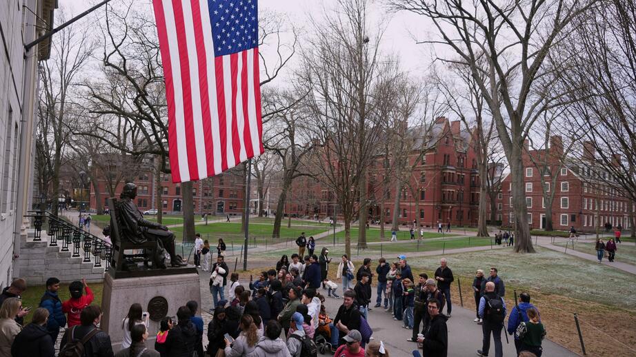 Trump Harvard. Foto: AP Photo/Charles Krupa