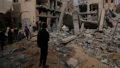 Israel Palestinians. Foto: AP Photo/Abdel Kareem Hana