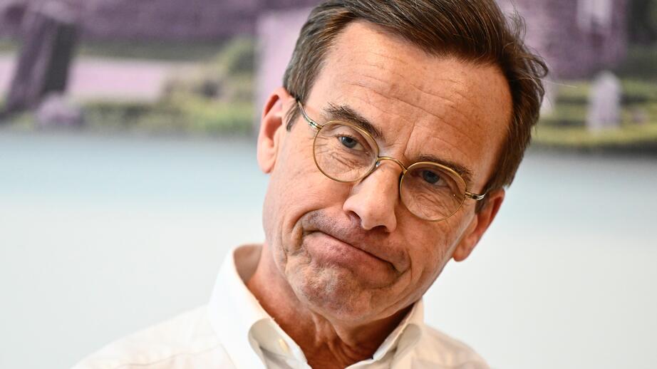Stadsminister Ulf Kristersson ser allvarligt på situationen men är inte förvånad över det som hänt.