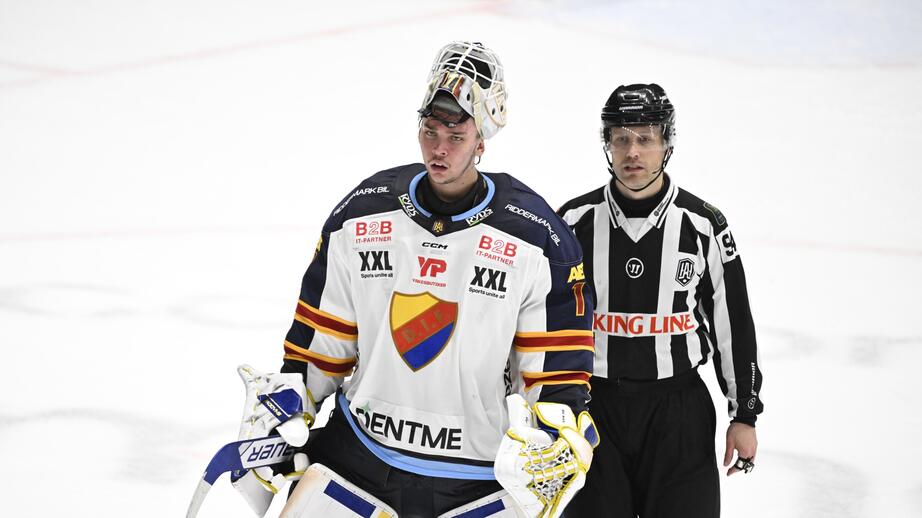 Marcus Gidlöfs kontrakt med Leksand fortsätter in i nästa säsong.