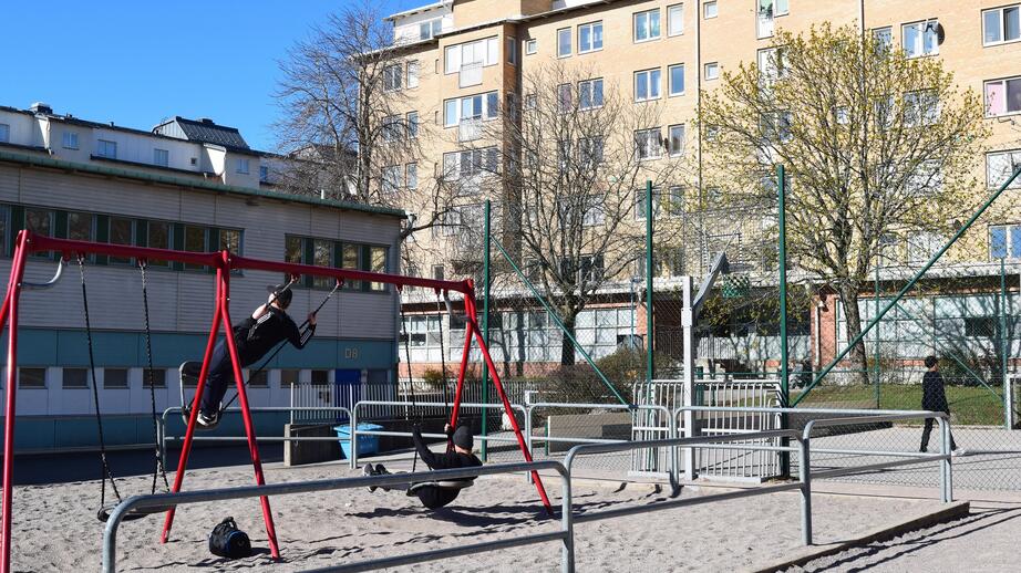 Viktigt med anordnade aktiviteter för barnen. 