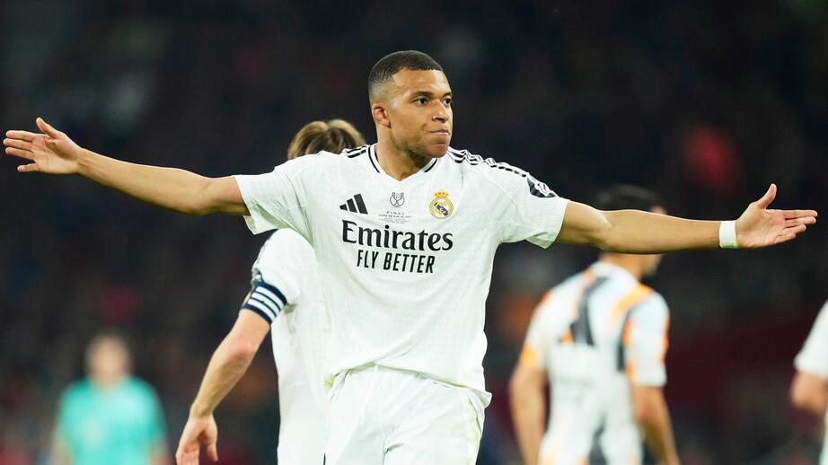Real Madrids Kylian Mbappe är en av superstjärnorna som ska återfinnas i Fifas nya spelsatsning. Arkivbild.