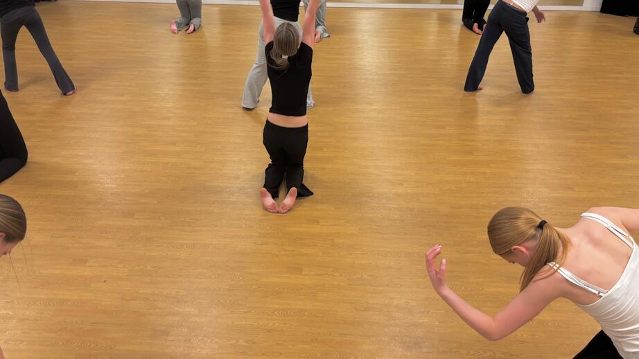 Dansen som speglar jordfolk.