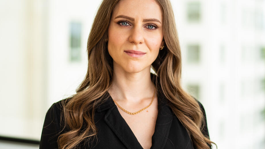 Adna Jetis, jurist på Konsumentverket.