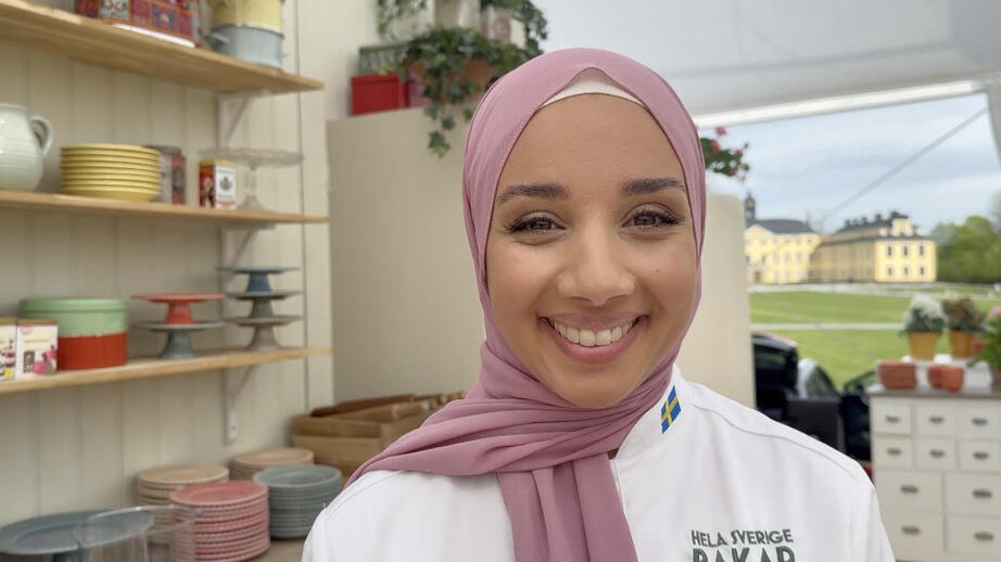 Camilla Hamid är känd bakprofil, författare och ny jurymedlem i Hela Sverige Bakar. 