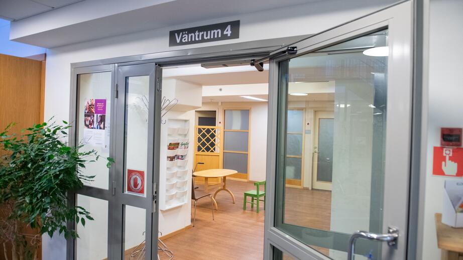 Barn och unga kan nu få snabbare hjälp tack vare nya online-tjänster hos Bup i Skåne.