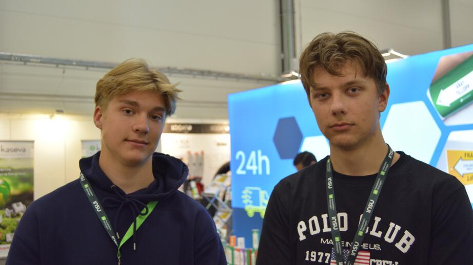 William, 17, och Kasper, 17, tycker att det bästa med VVS är att det är praktiskt. 