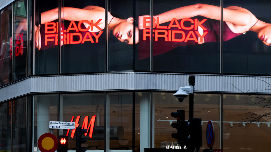Black Friday är dagen efter Thanksgiving.