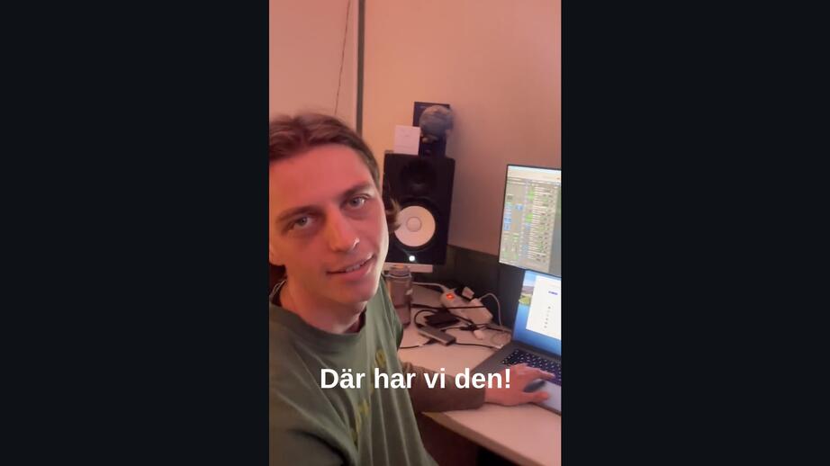 Se hur det går till när Killen. gör en låt från scratch!