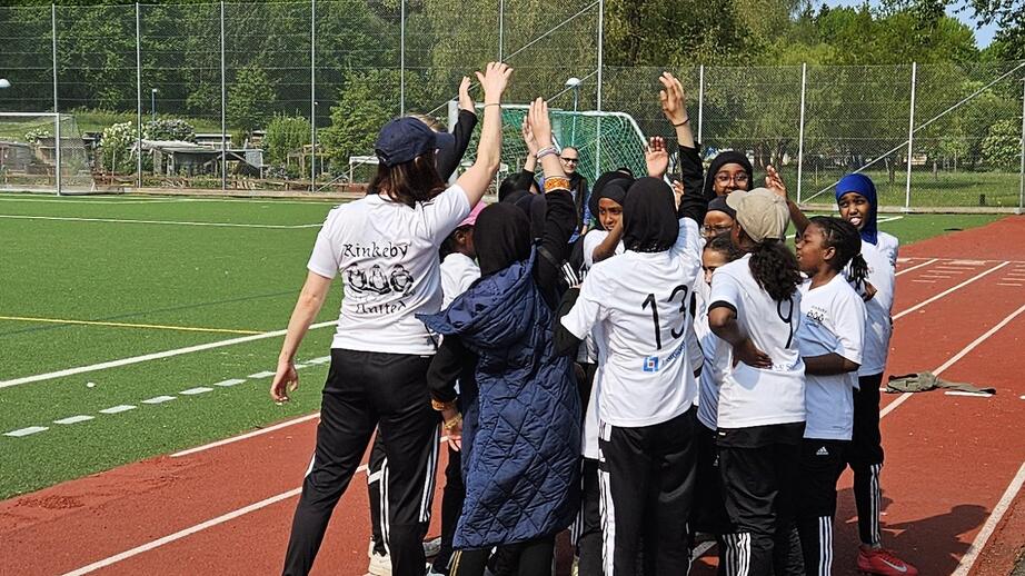 ”Åhh... RINKEBY UNITED!”